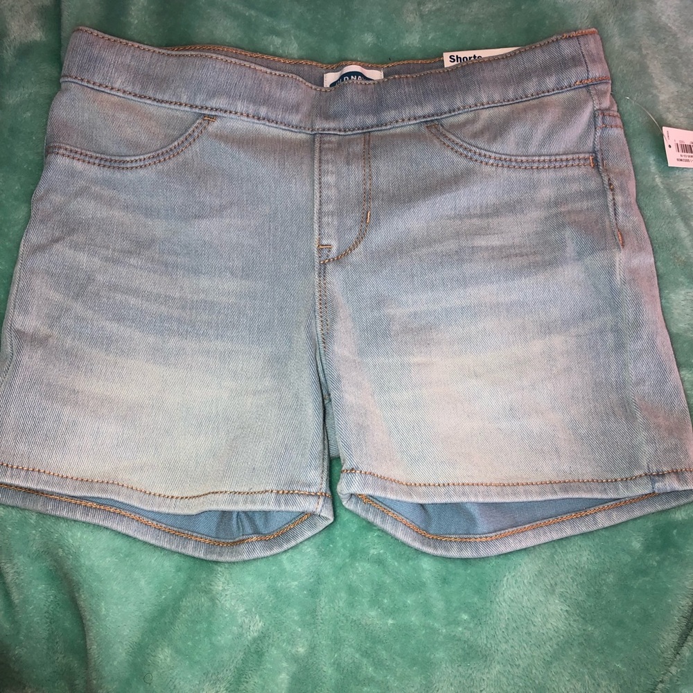 NWT OLD NAVY SHORTS